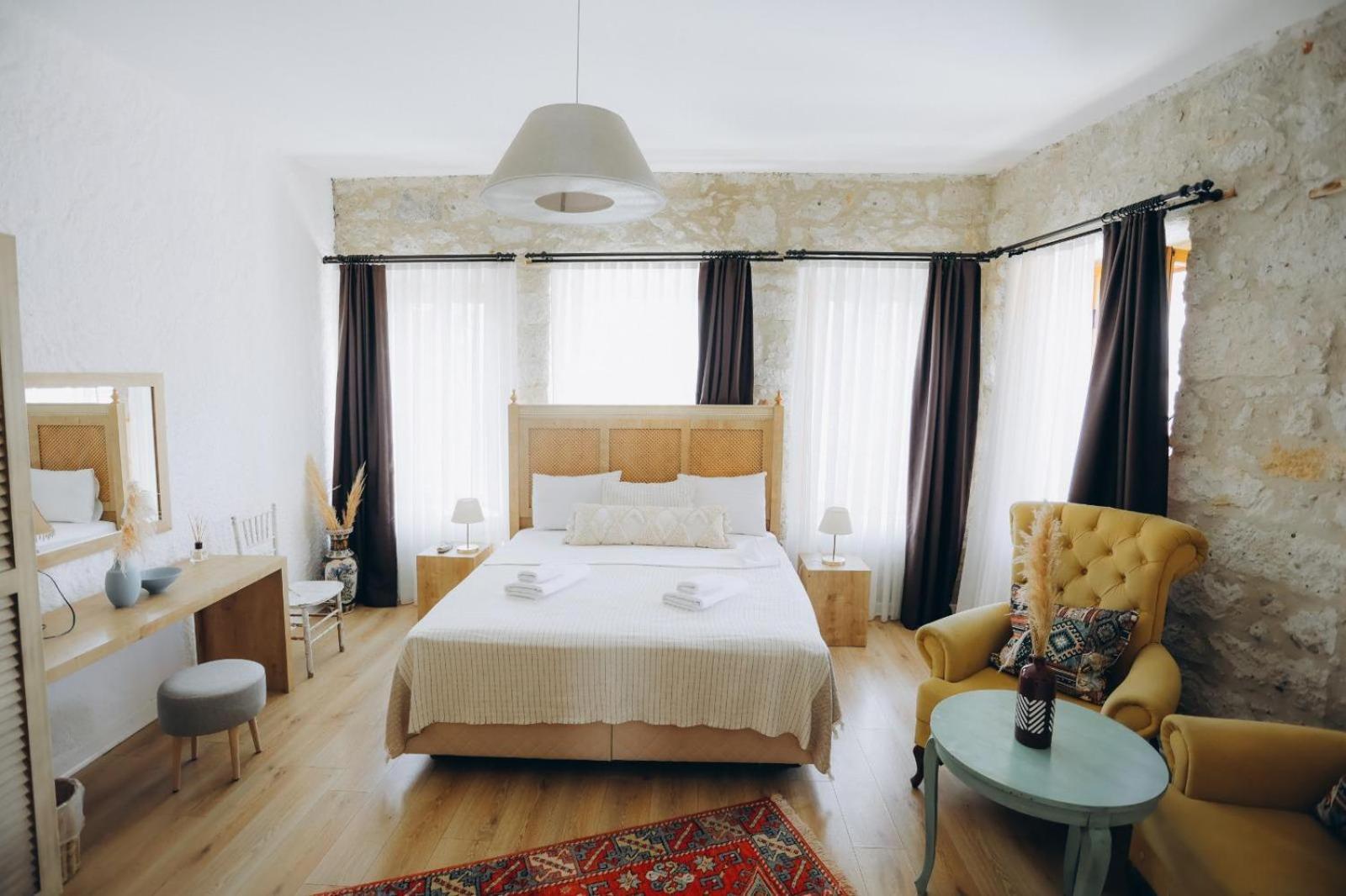1881 Halil Efendi Otel Alacati Exterior photo